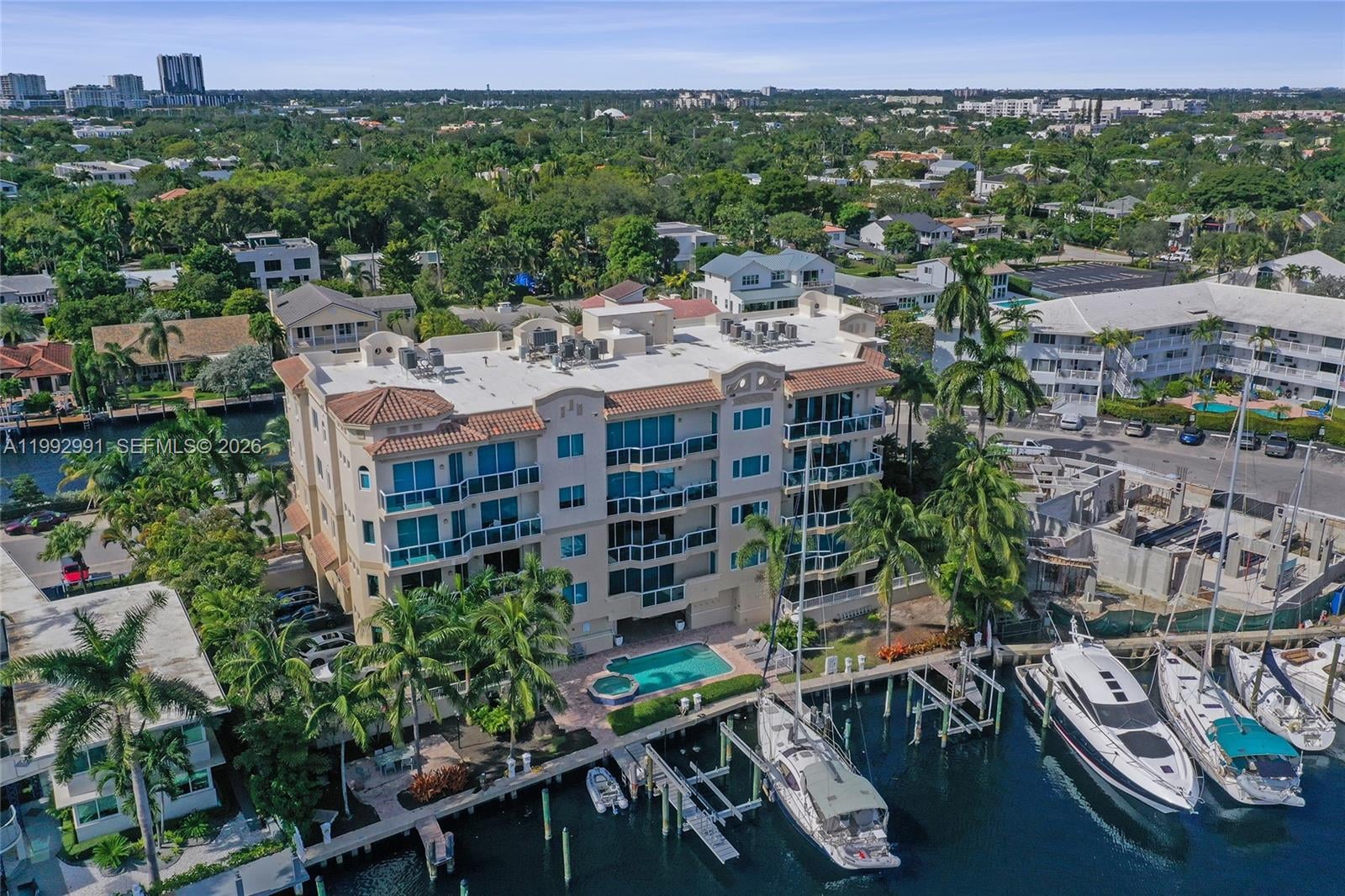 516 Hendricks Isle 2C, Fort Lauderdale, FL 33301