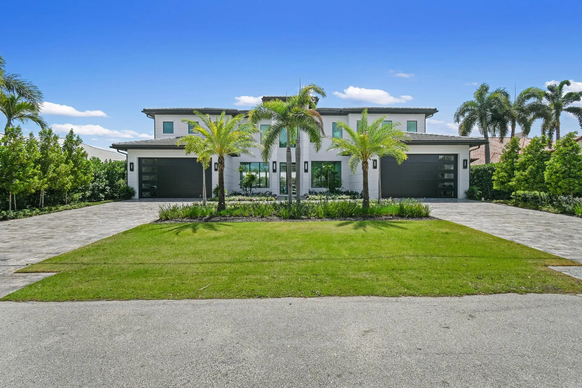 2408 Azure Circle, Palm Beach Gardens, FL 33410