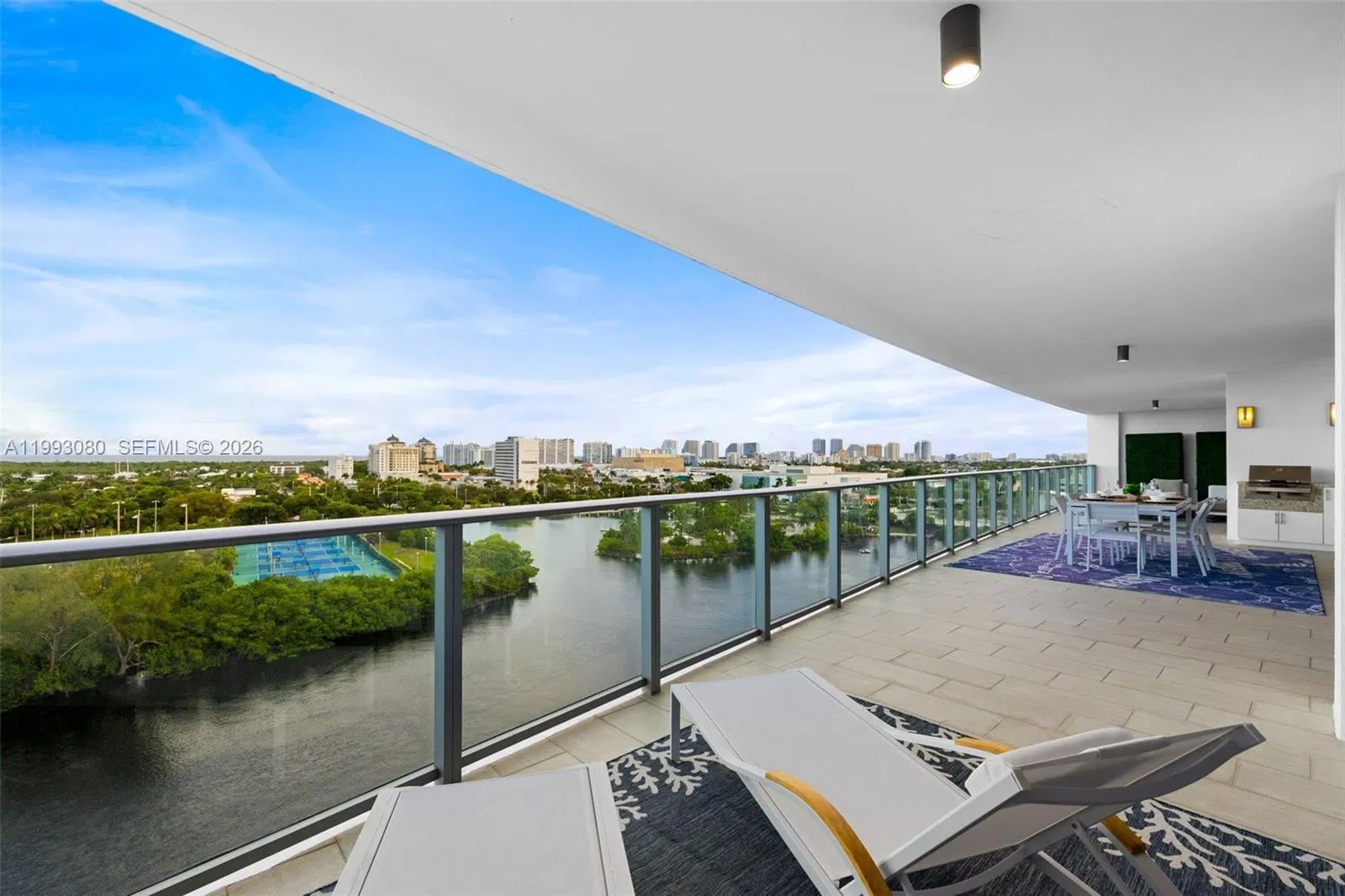 1180 N Federal Highway 1102, Fort Lauderdale, FL 33304
