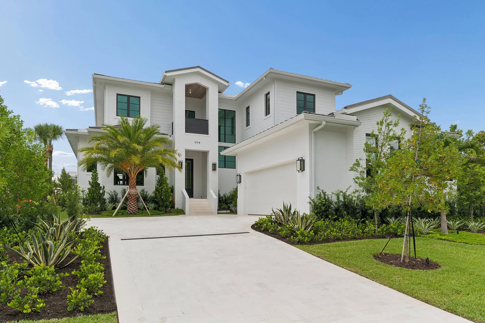 908 N Atlantic Drive, Lantana, FL 33462