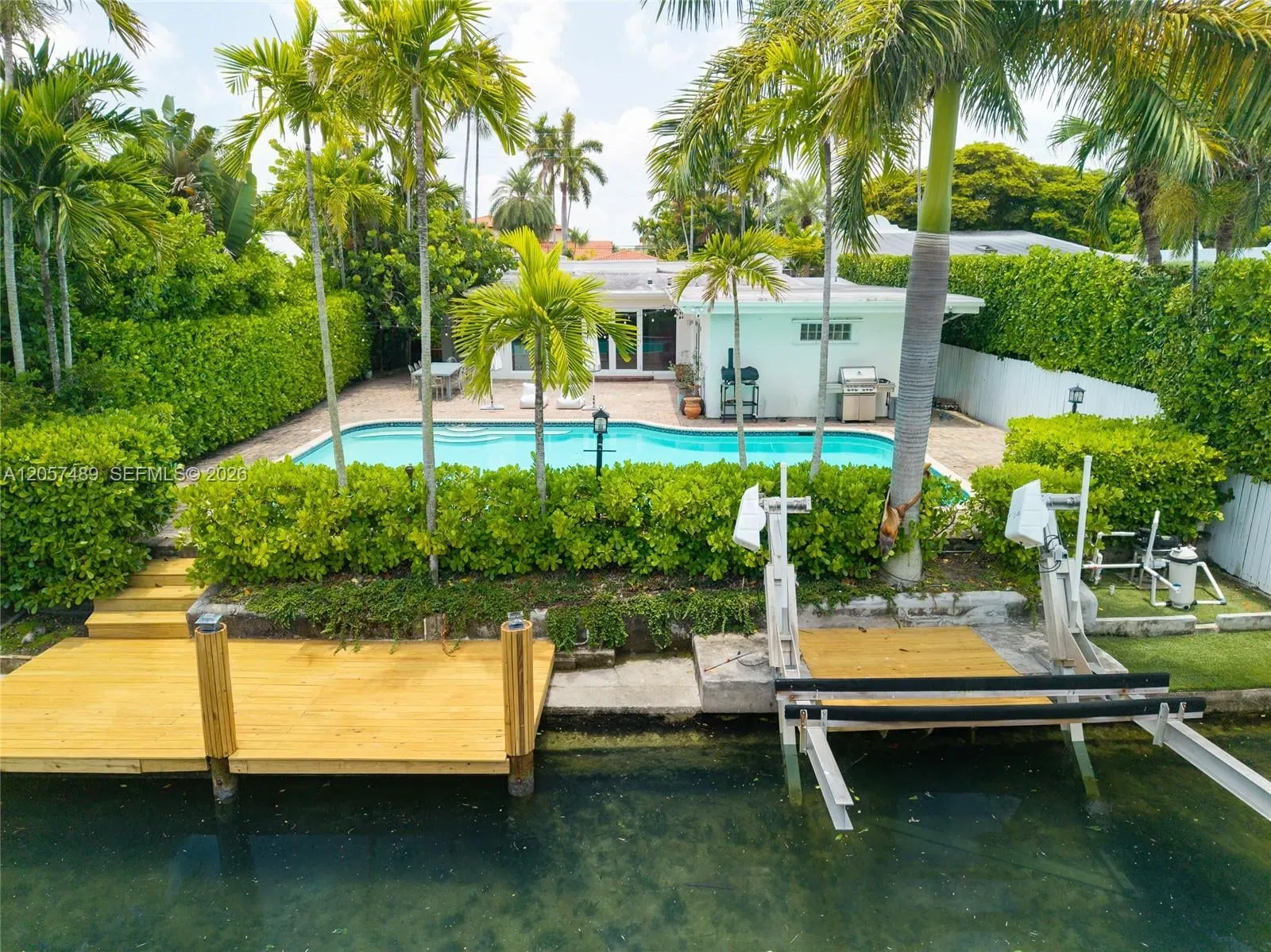 1777 Daytonia Road, Miami Beach, FL 33141