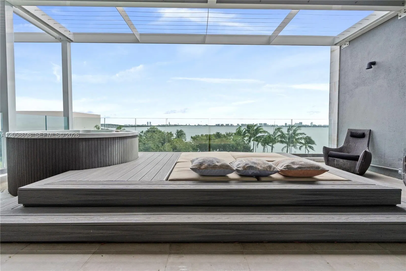 650 NE 32nd Street BH2, Miami, FL 33137