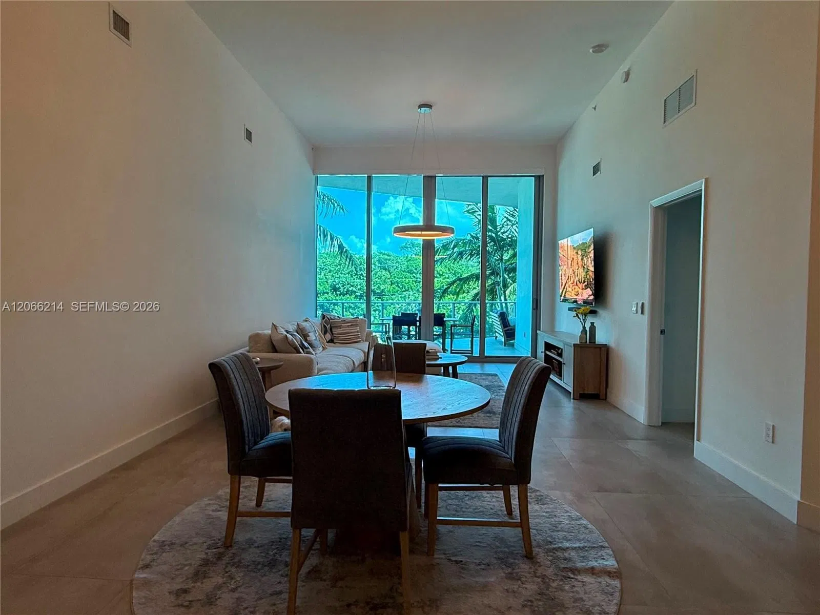 701 N Fort Lauderdale Boulevard 214, Fort Lauderdale, FL 33304
