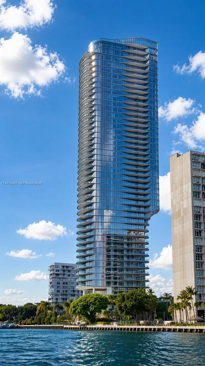 175 SE 25th Road 504, Miami, FL 33131