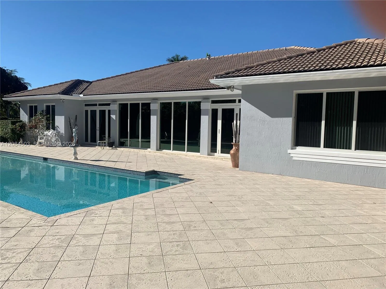 7625 SW 75th Avenue, Miami, FL 33143