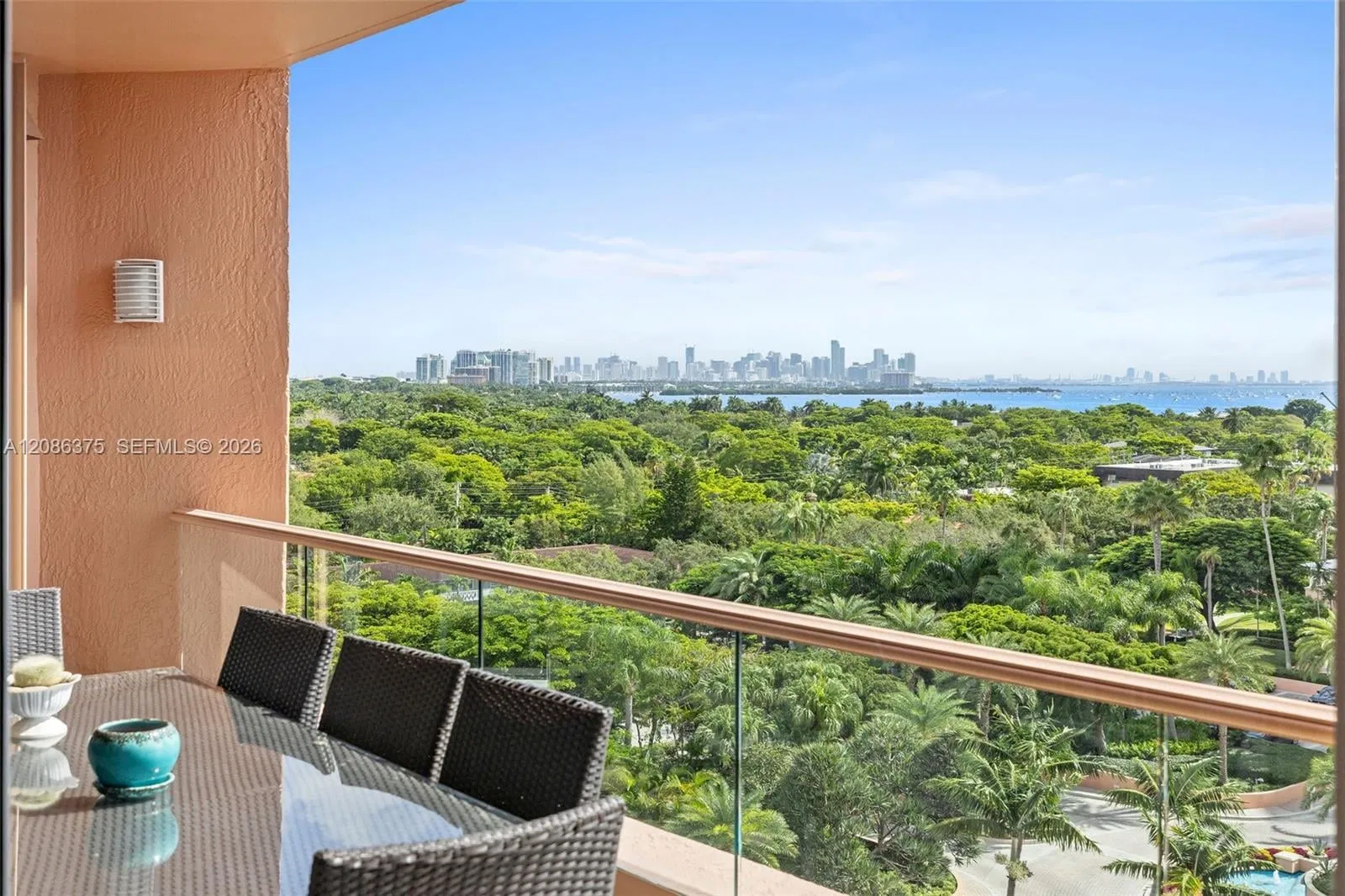 60 Edgewater Drive 9D, Coral Gables, FL 33133