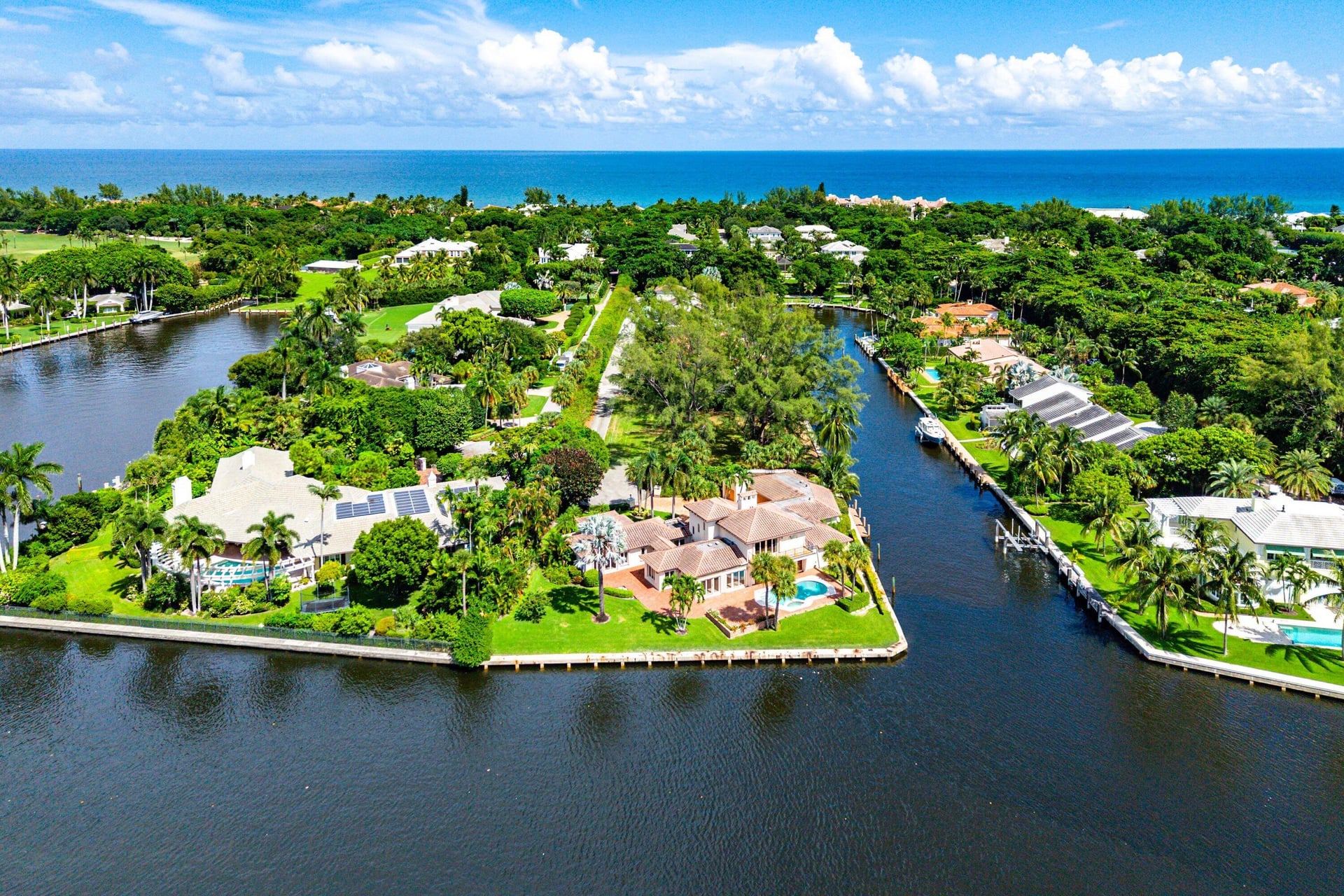11 N Hidden Harbour Drive, Gulf Stream, FL 33483