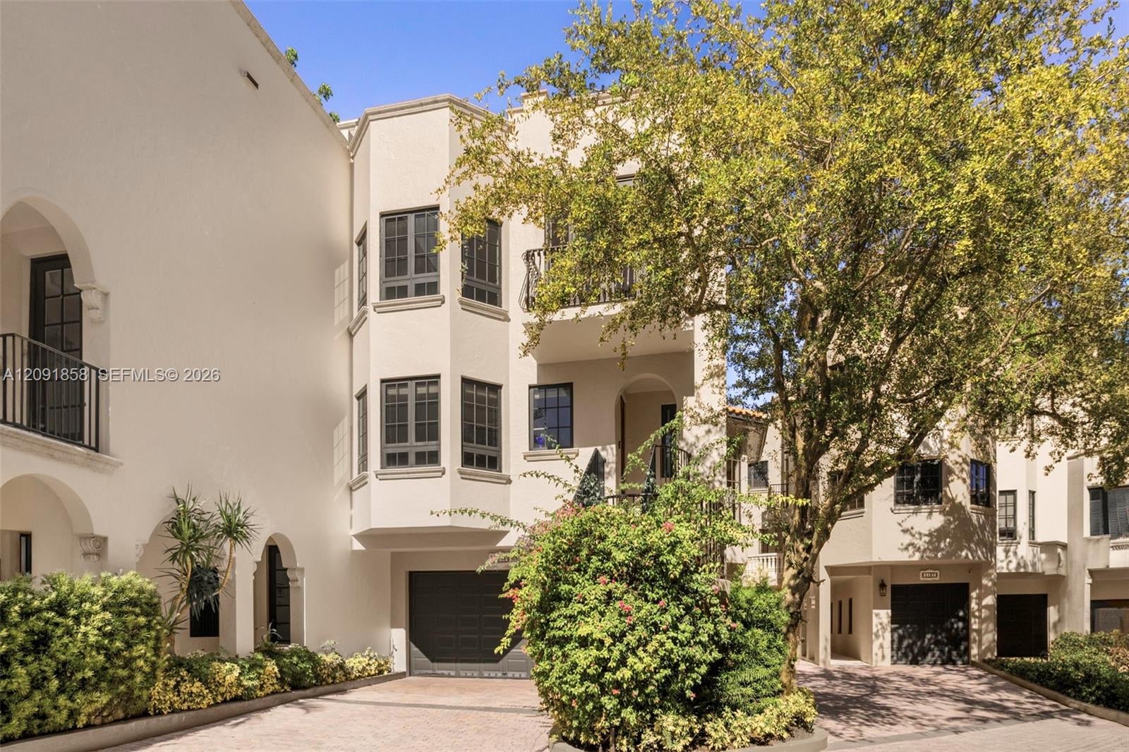 3471 Main Highway 1204, Coconut Grove, FL 33133