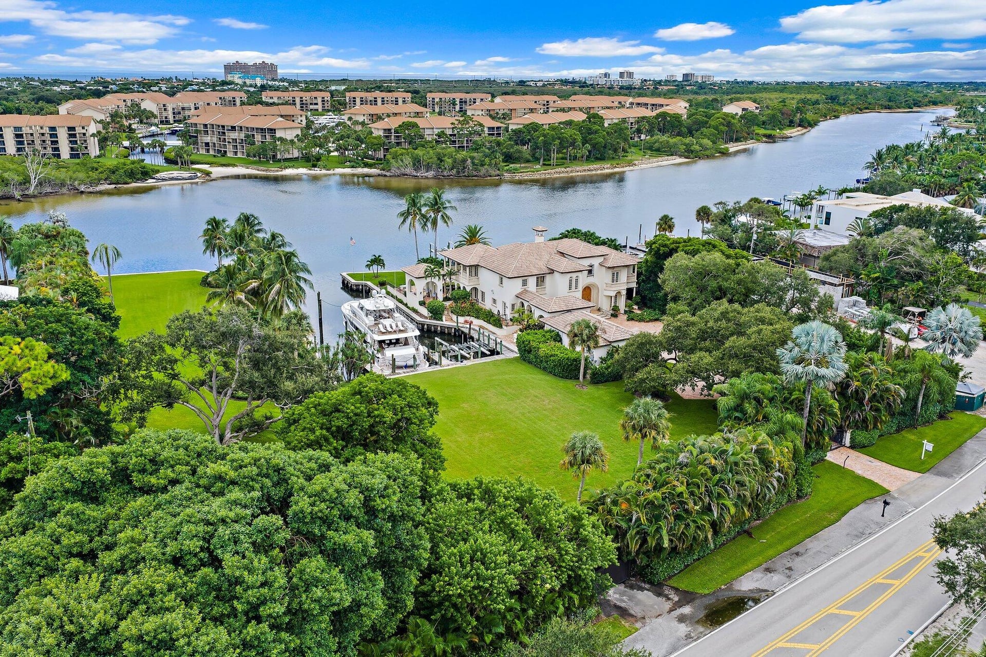 14898 PALMWOOD Road, Palm Beach Gardens, FL 33410