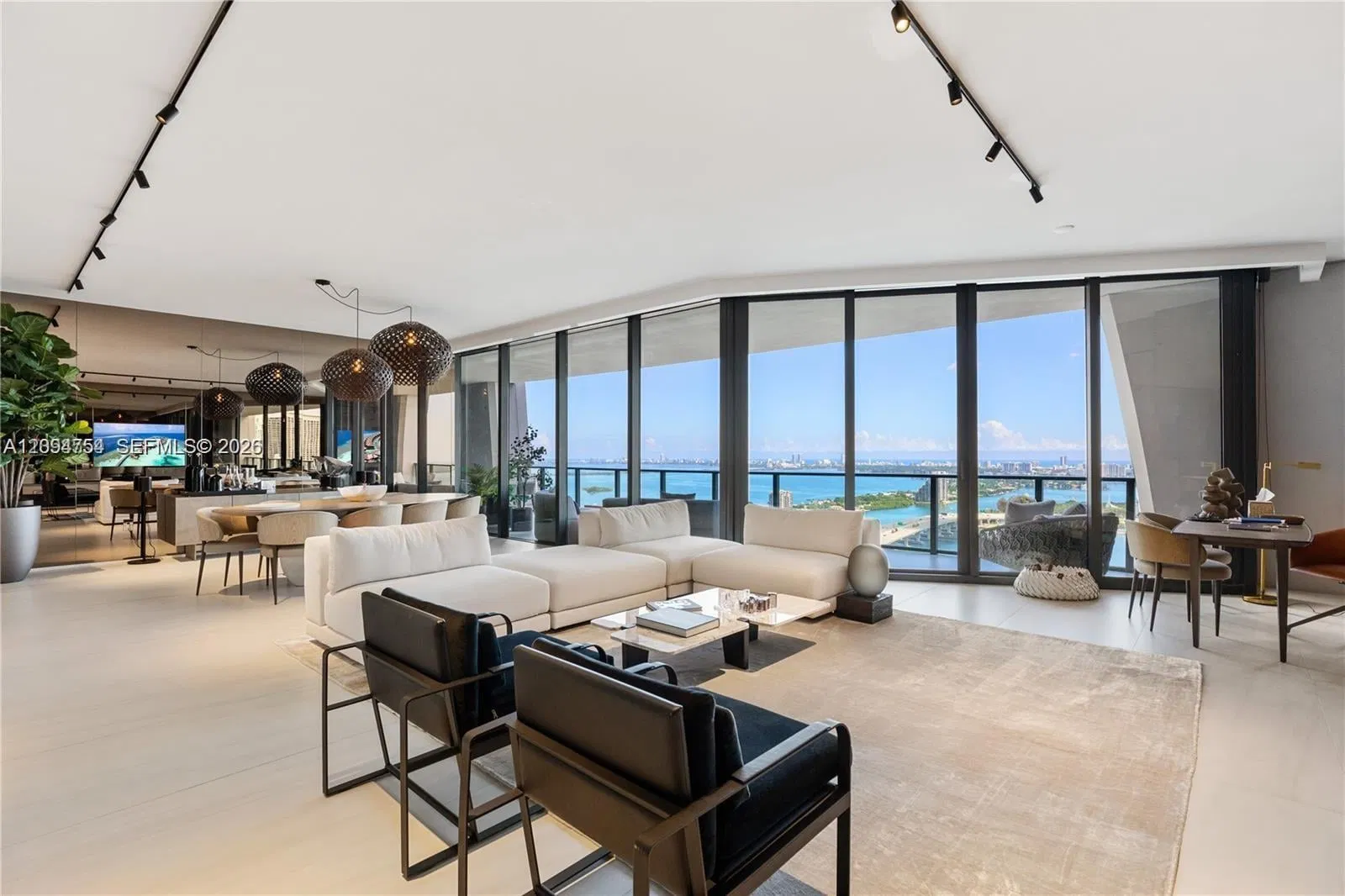 1000 Biscayne Boulevard 3502, Miami, FL 33132