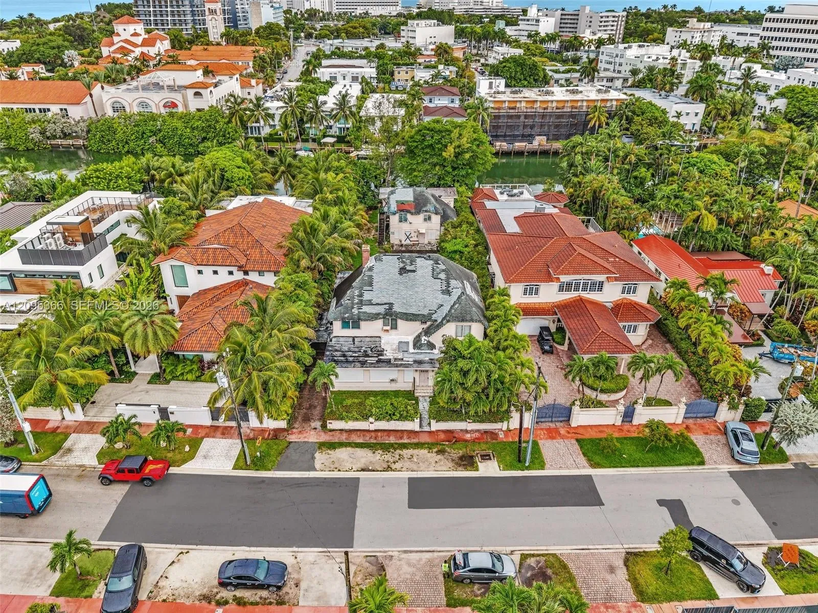 3746 Chase Avenue, Miami Beach, FL 33140
