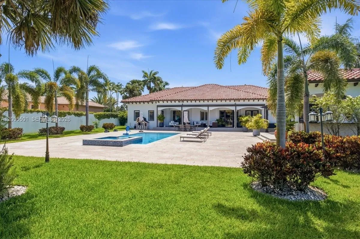 331 SW 124th Avenue, Miami, FL 33184