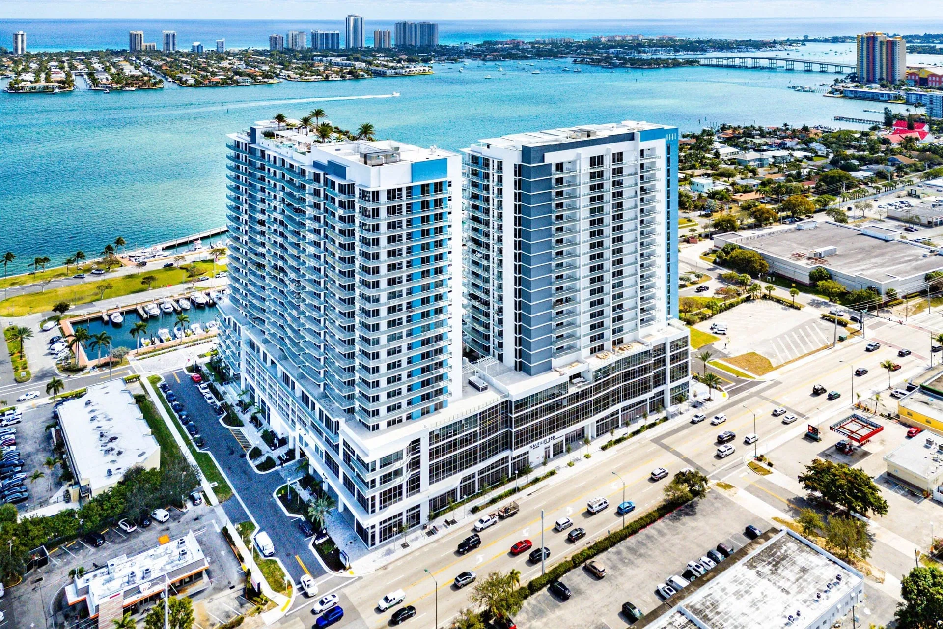 220 LAKE SHORE Drive 1209, West Palm Beach, FL 33403