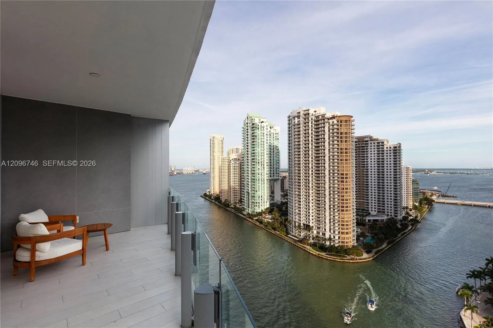300 S Biscayne Blvd Way 2107, Miami, FL 33131
