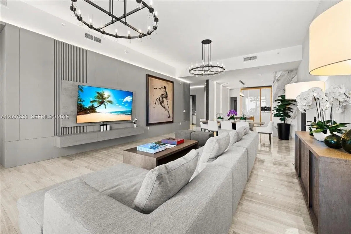 2821 S Bayshore Drive 6B, Miami, FL 33133