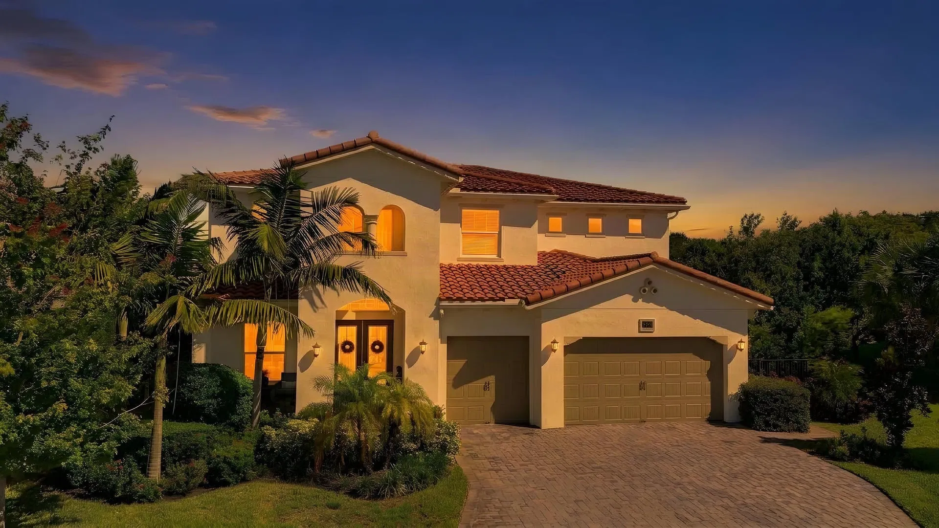 2475 NE Evinrude Circle, Jensen Beach, FL 34957