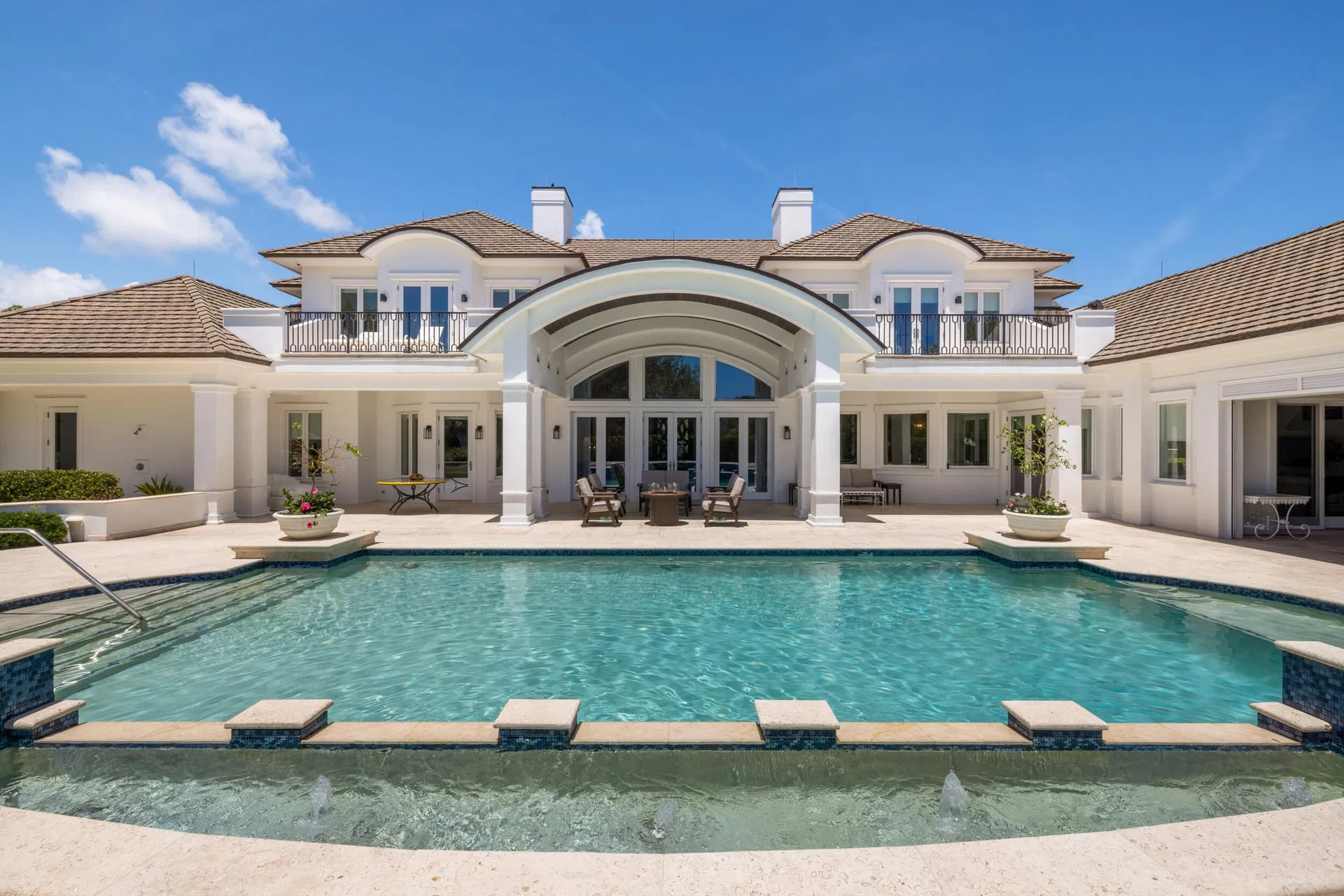 17965 SE VILLAGE Circle, Tequesta, FL 33469