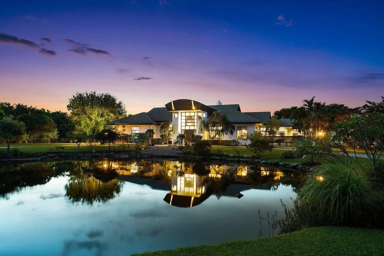8549 SURREY Lane, Boca Raton, FL 33496