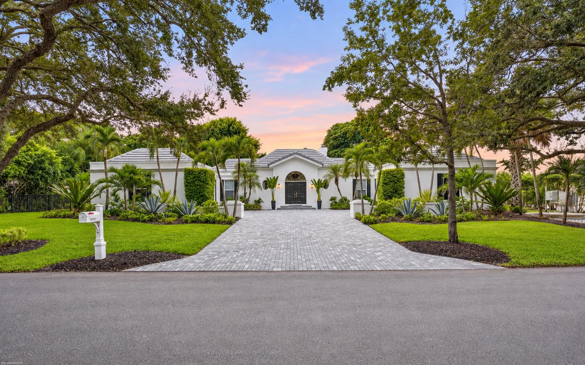 18397 SE HERITAGE Drive, Jupiter, FL 33469