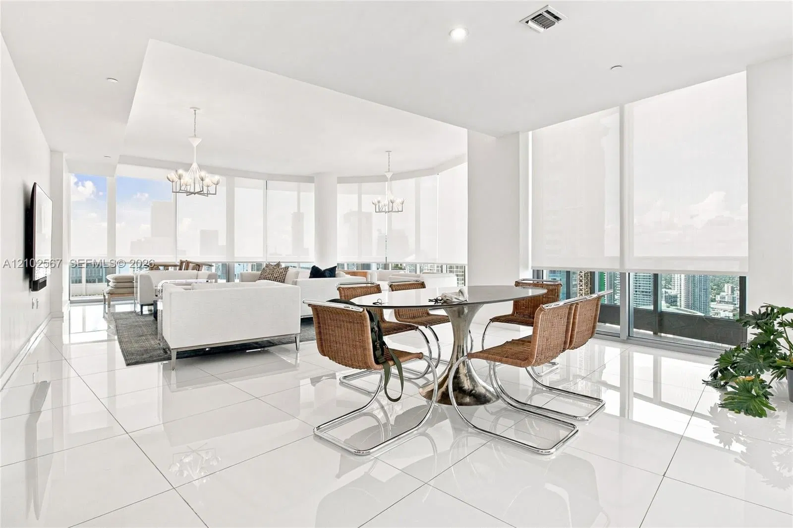 200 Biscayne Boulevard Way 5302, Miami, FL 33131