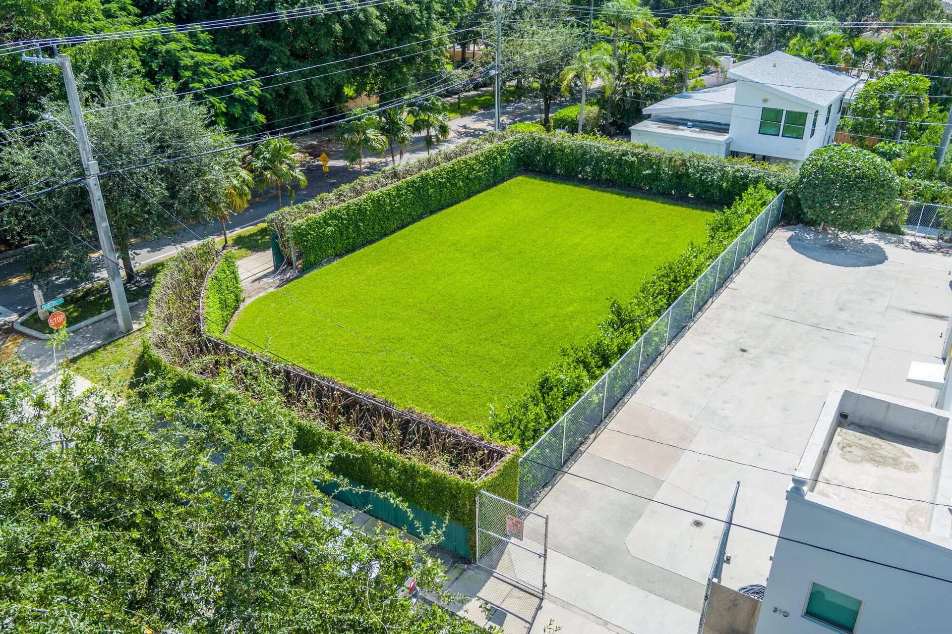 2005 S Olive Avenue, West Palm Beach, FL 33401
