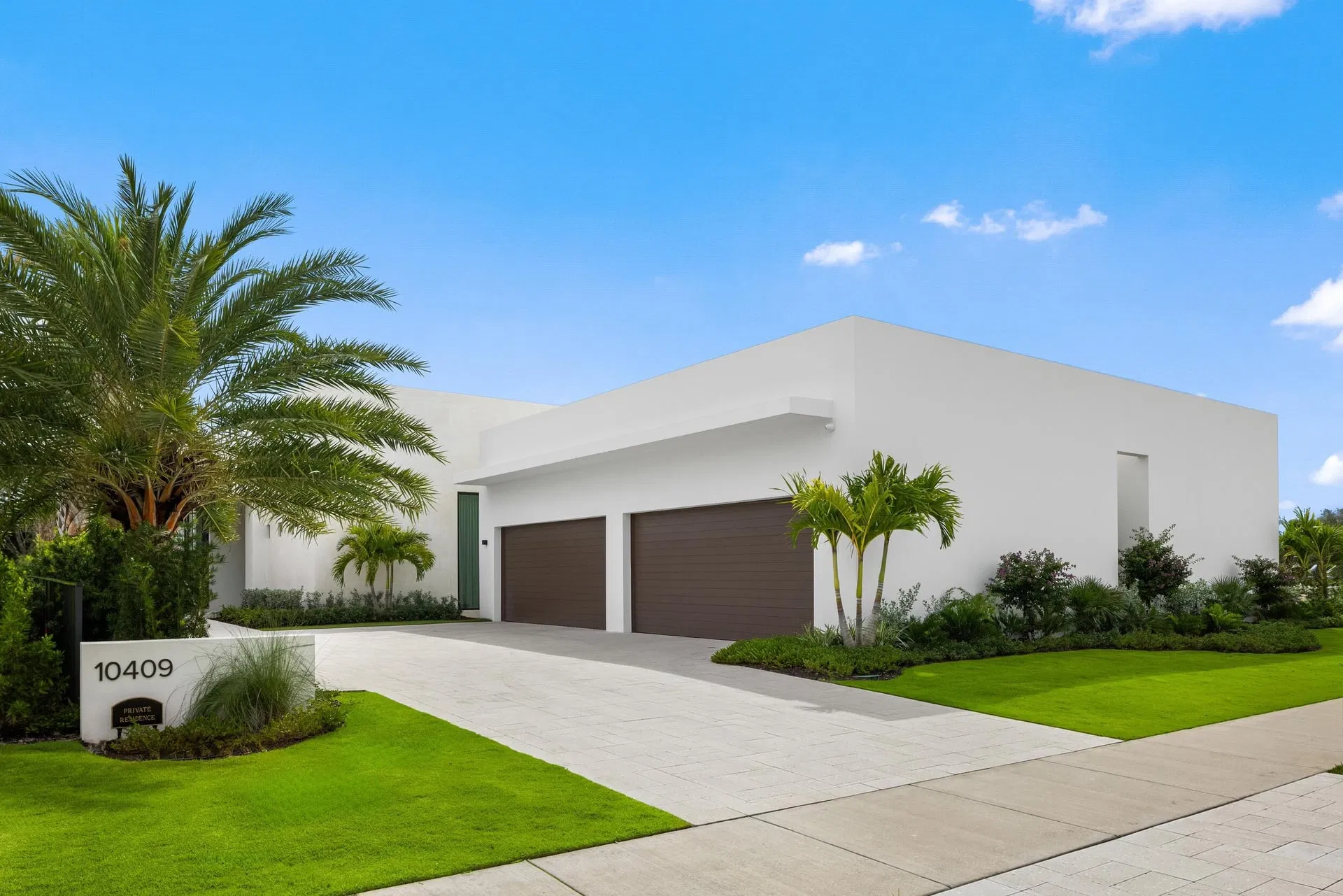 10409 BERNINA Drive, Palm Beach Gardens, FL 33412