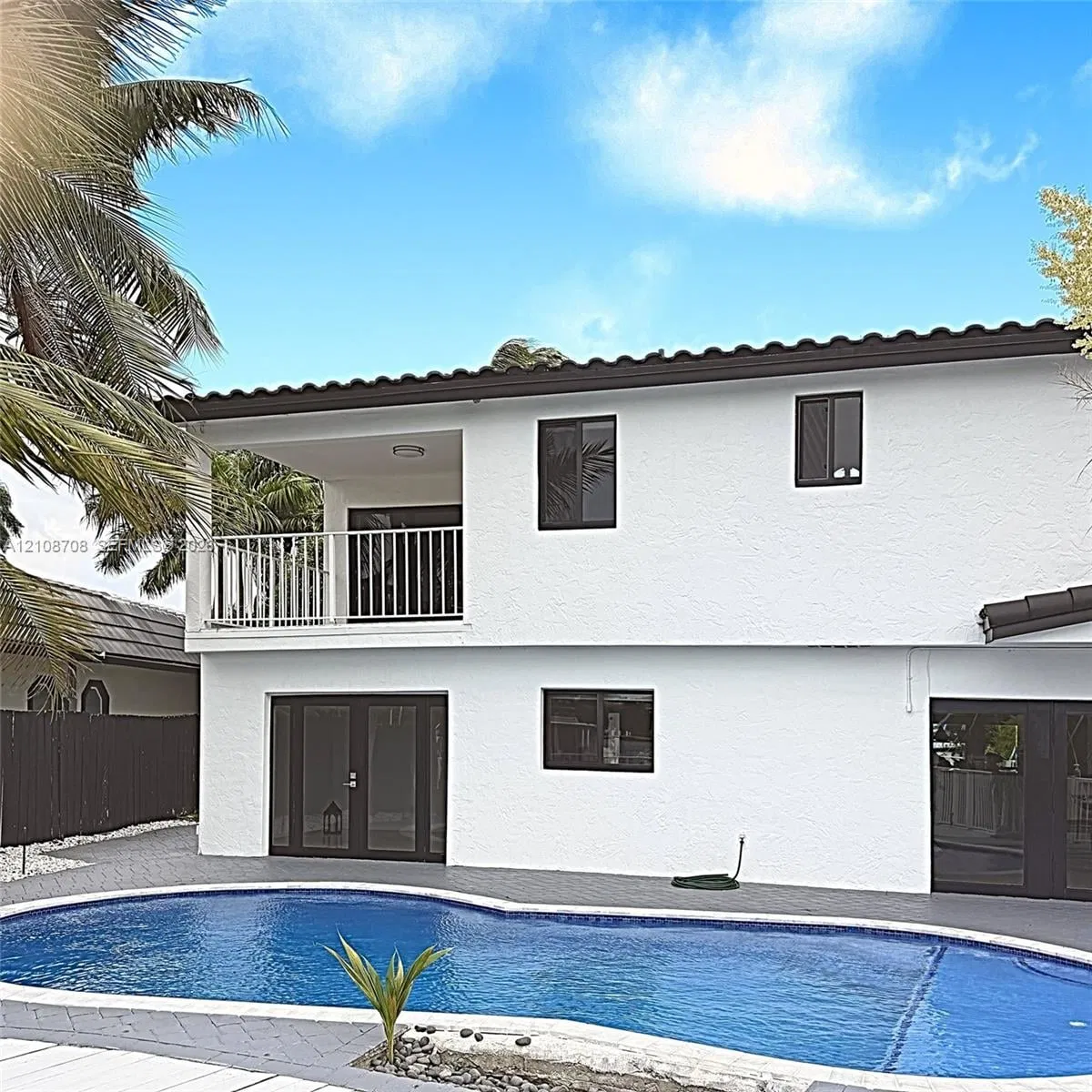2445 SE 8th Street, Pompano Beach, FL 33062