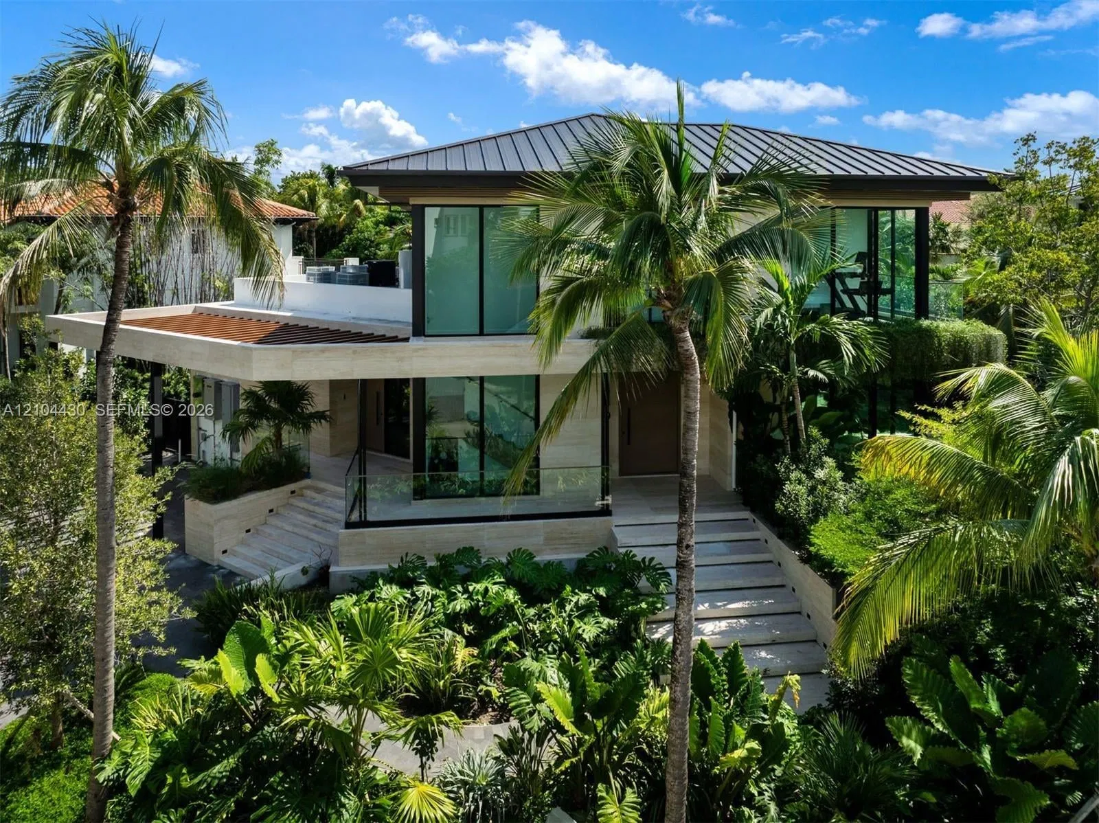 360 Harbor Lane, Key Biscayne, FL 33149