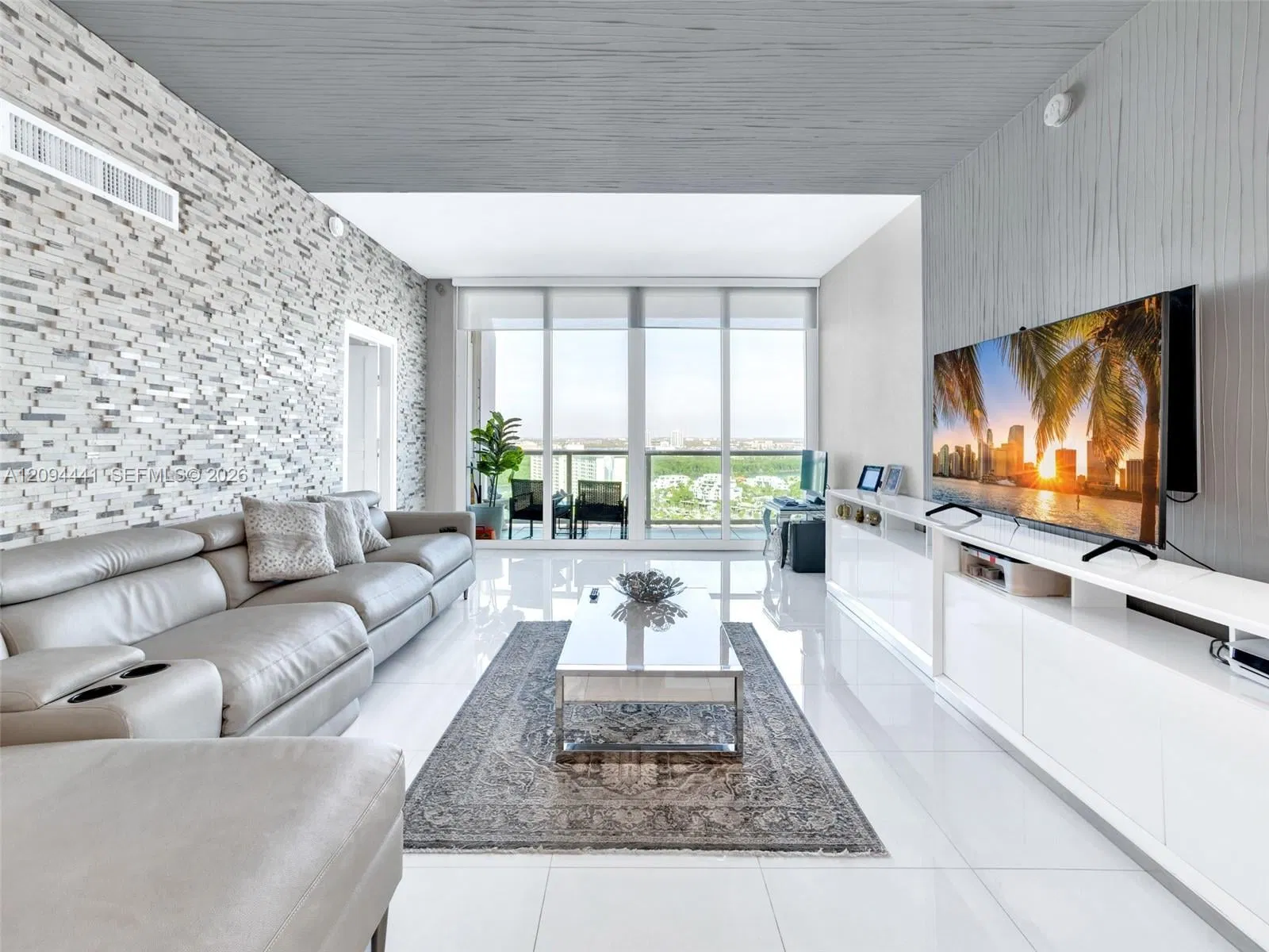 100 Bayview Drive PH01, Sunny Isles Beach, FL 33160