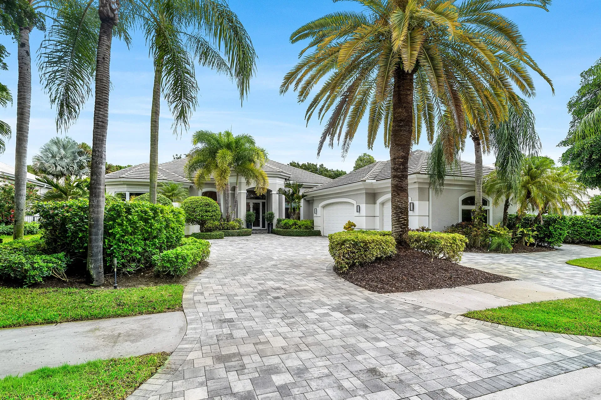 58 SAINT GEORGE Place, Palm Beach Gardens, FL 33418