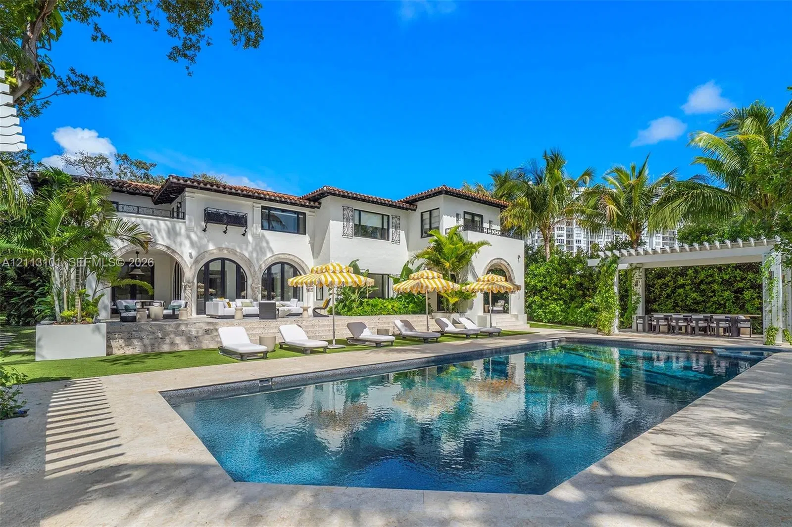 3681 Flamingo Drive, Miami Beach, FL 33140
