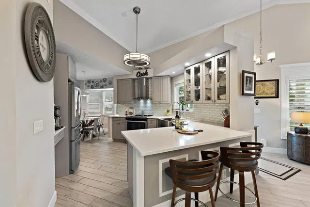 Monarch Country Club Residence photo 10