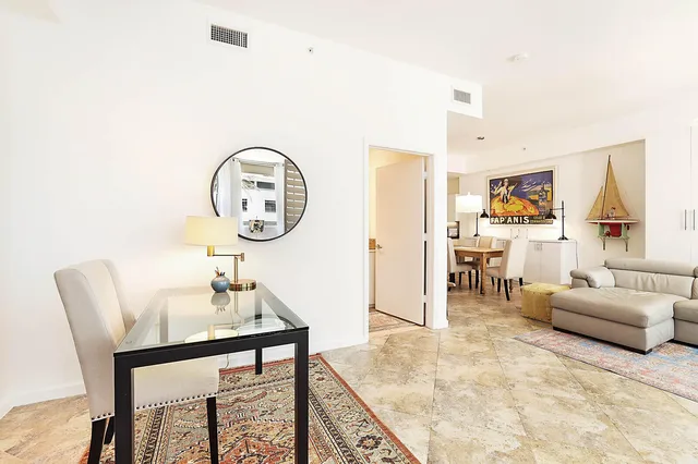 Villa Lofts Unit 304 photo 16
