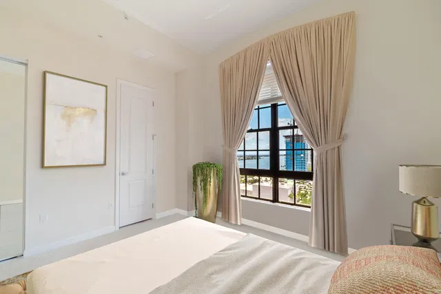 One City Plaza Unit 1604 photo 14