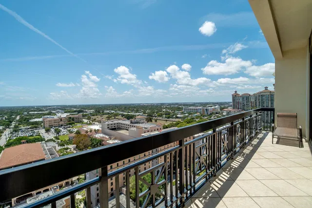 One City Plaza Unit 1604 photo 26
