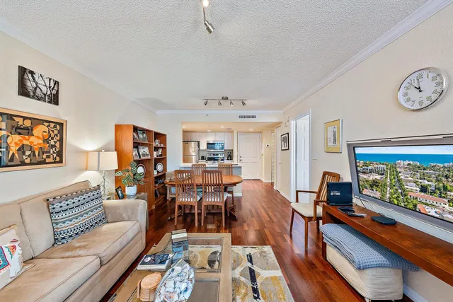 Flagler Pointe Unit 418 photo 10