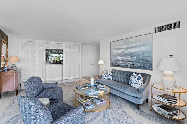 Palm Beach Towers, Palm Beach Unit 418b photo 7