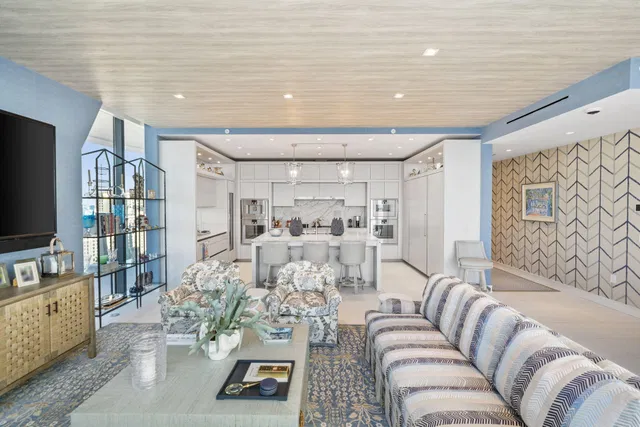The Bristol Palm Beach Unit 2203 photo 16
