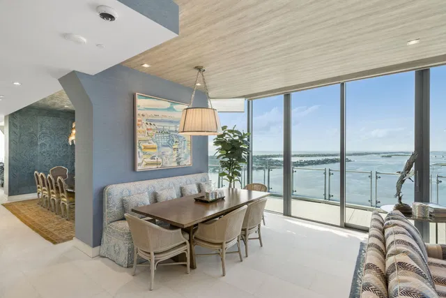 The Bristol Palm Beach Unit 2203 photo 18