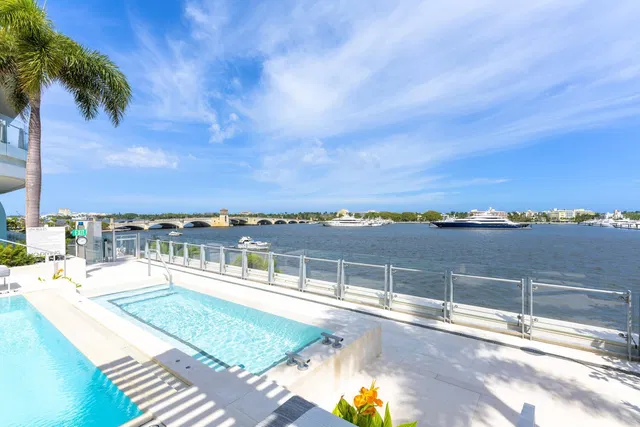 The Bristol Palm Beach Unit 2203 photo 39