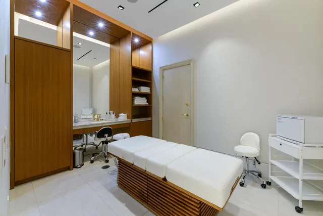 The Bristol Palm Beach Unit 2203 photo 41