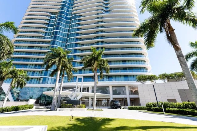 The Bristol Palm Beach Unit 2203 photo 44
