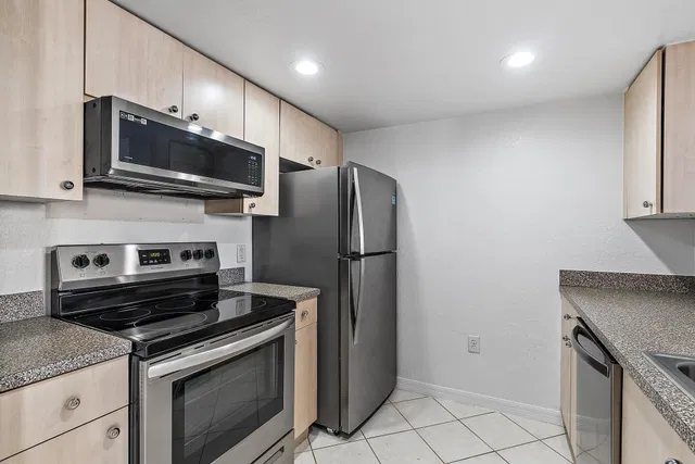 Flagler Pointe Unit 238 photo 7