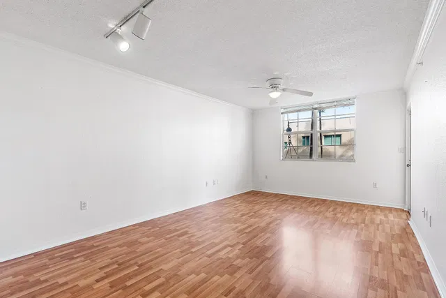 Flagler Pointe Unit 238 photo 9
