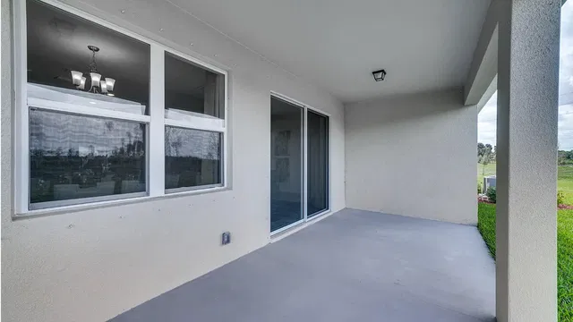 Residence photo 10