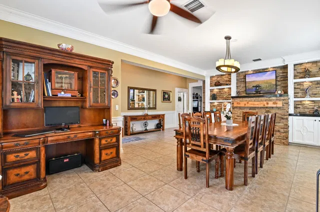 Residence photo 10