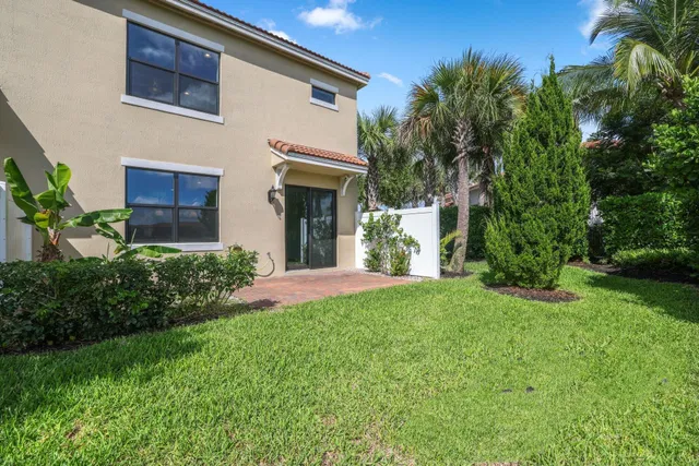 Enclave at Boca Dunes Residence photo 24