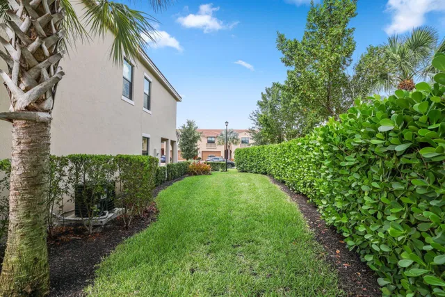 Enclave at Boca Dunes Residence photo 28