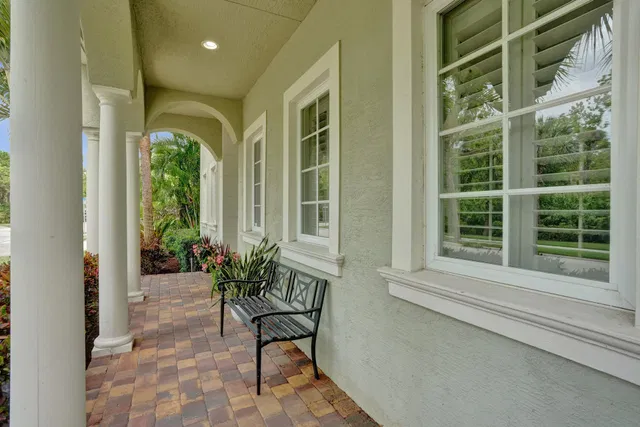 Canterbury Place Residence photo 5