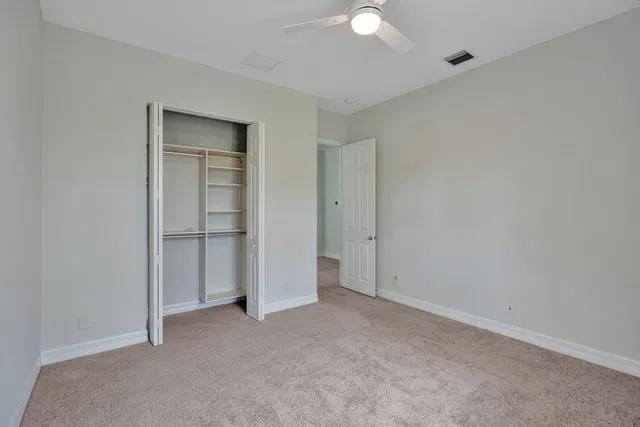 Canterbury Place Residence photo 36